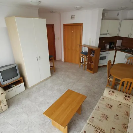 شقة See View Apartament In Vega Village سفيتي فلاس